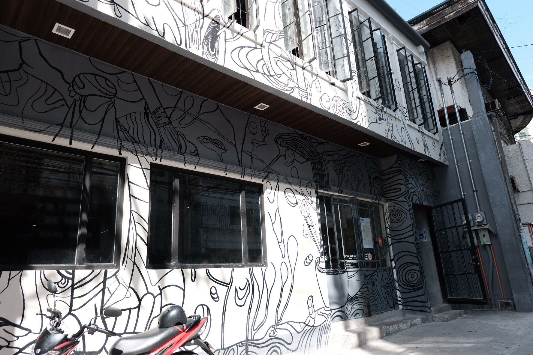 If you’re looking for a creative spot, this caf&#233; in Poblacion could be it. 3